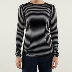 Lululemon base runner long sleeve